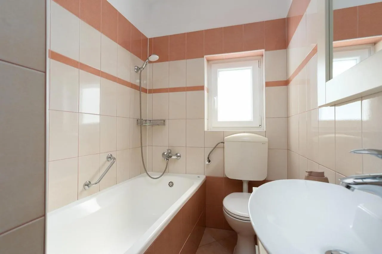 Villa Evita Poreč 0*,